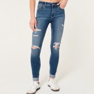 Hollister High-Rise Super Skinny Distressed Blue Jeans Size Womens 13 NEW w/ Tag